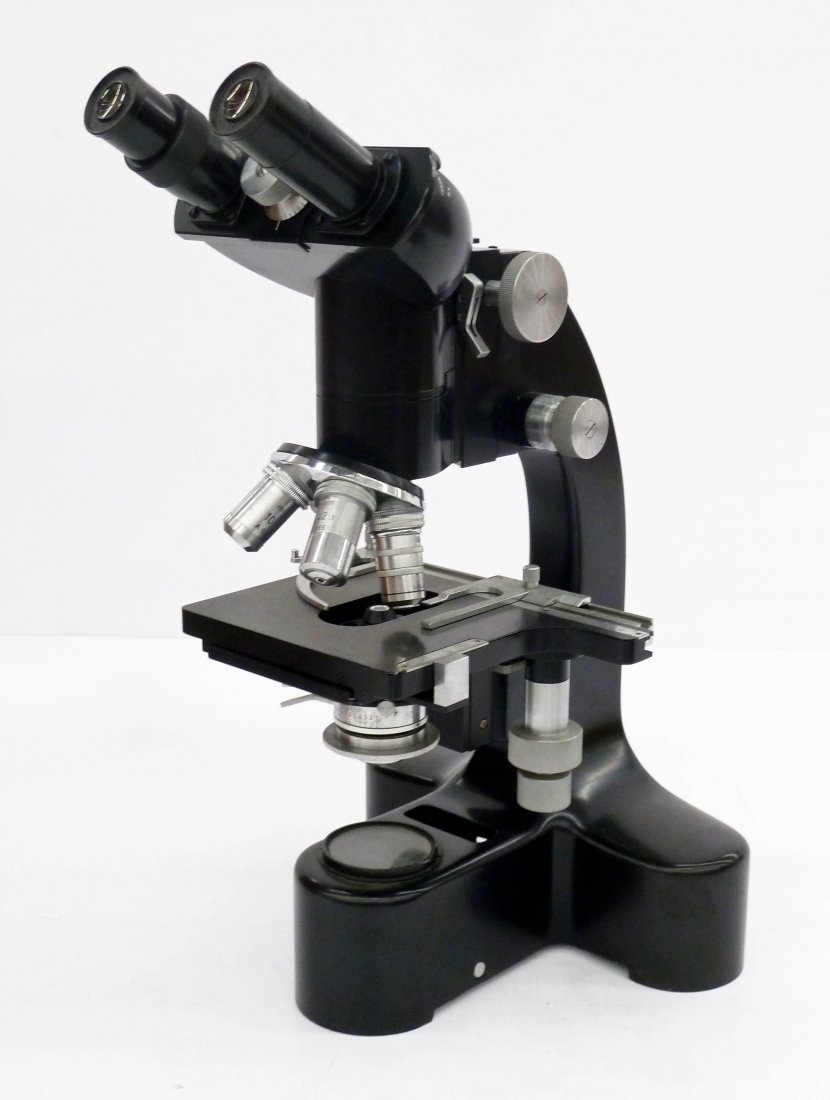 Vintage Leitz Wetzlar Photomicroscope in Case: Vintage Leitz Wetzlar Photomicroscope in Case 19''x12''x12''. Comes with several lenses and accessories. Serial number 455473. Overall excellent condition. Search terms: Leica Camera, Microscope.