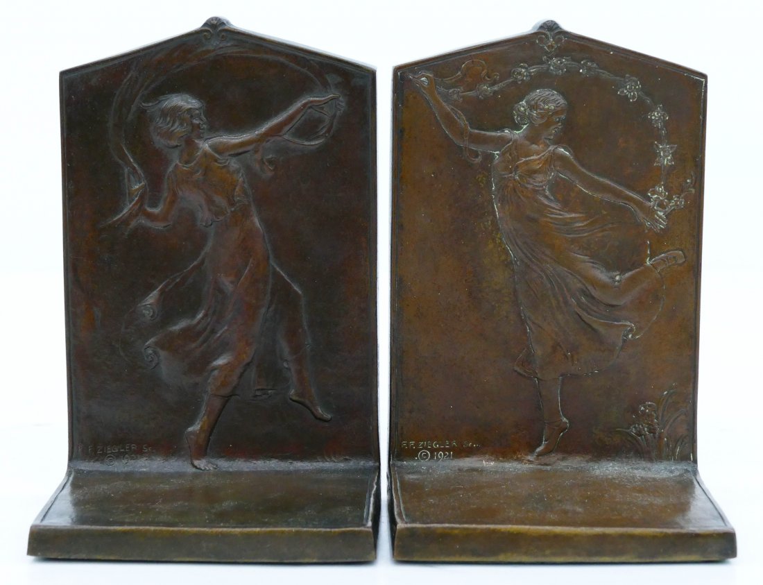 Franz F. Ziegler (20th Cent. German) Dancing Woman 1921: Franz F. Ziegler (20th Cent. German) Dancing Woman 1921 Bronze Bookends 7''x4.25'' Each. Art deco bronze bookends depicting a woman with flowing drapery. Each are signed with Gorham Co. Foundry 0521 m