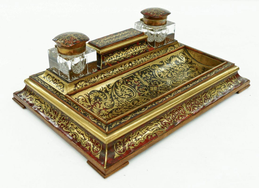 Antique Asprey English Boulle Double Inkwell Set: Antique Asprey English Boulle Double Inkwell Set 14''x10''. A fine boulle inkwell with pen tray and nib box. Signed on interior hinge of lid. Cut glass inkwells are 2.25''x2.25'' each. Slight edge war