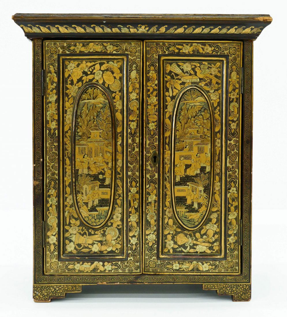 Chinese Export Lacquered Table Cabinet 15''x13.5''x8''. (1 of 2)