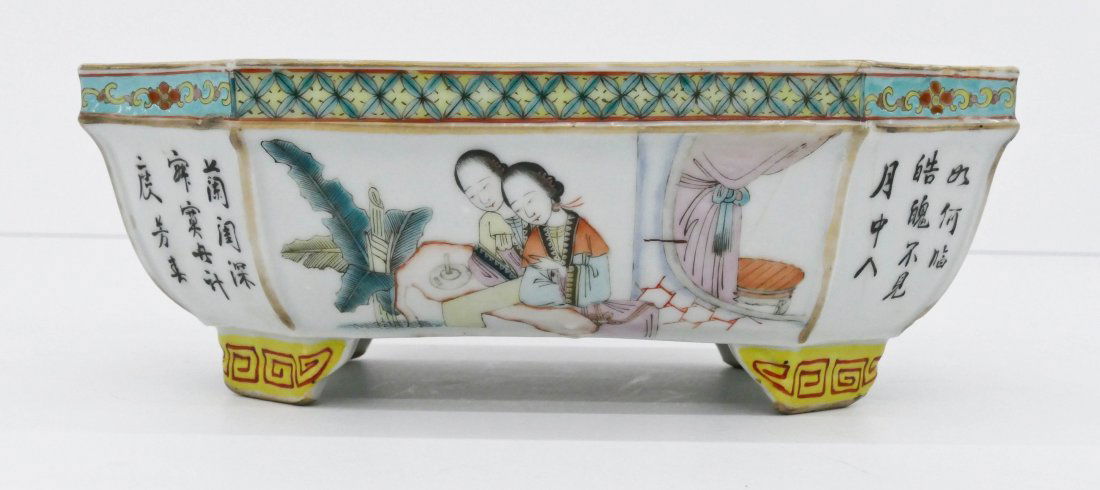 Chinese Porcelain Narcissus Planter 3.25''x9''. (1 of 2)