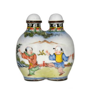 Qing, Daoguang A Famille-Rose Enamel on Copper Flask: 清 道光 铜胎画珐琅彩婴戏图双连体鼻烟壶