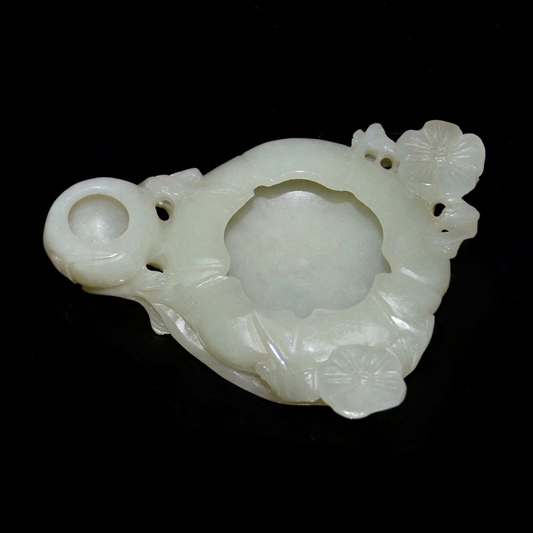 White Jade Brush Washer Carved in Lotus-Form with (1 of 4)