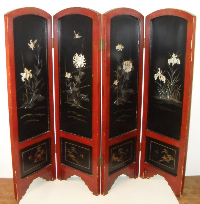 Antique 4 Panel Japanese Floor Screen: Antique Four Panel Japanese Folding Floor Screen Four arched panels, lily, chrysanthemum, rose and iris mother of pearl inlay. Lacquered backgrounds and hand painted accents. Circa 1900 era. 36" tall