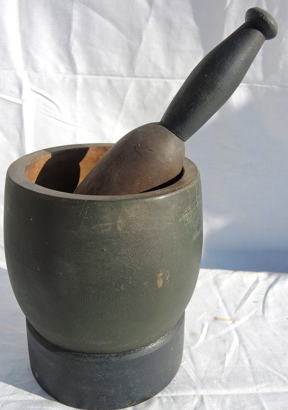 Choice Early Painted Culinary Mortar and Pestle: Original painted green and dark blue surface. Hardwood turned construction. Mortar 7" tall x 6" diameter Pestle 10" long
