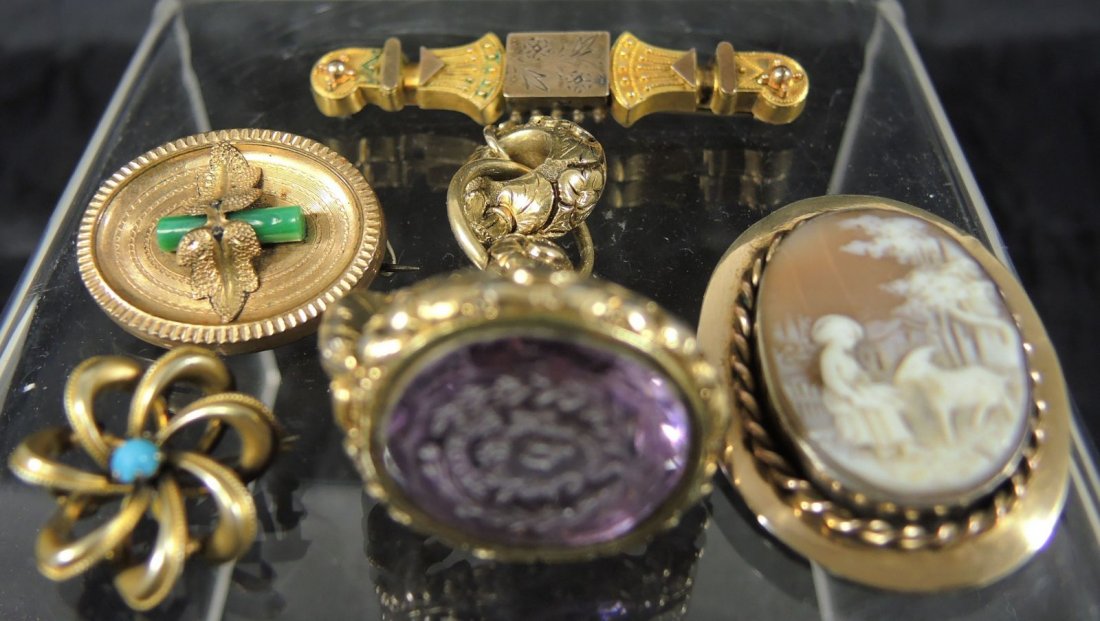 Seven Pieces of Victorian Gold Filled Jewelry (1 of 6)