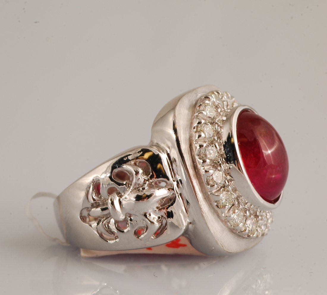 Cabochon Ruby and Diamond Ring - 2