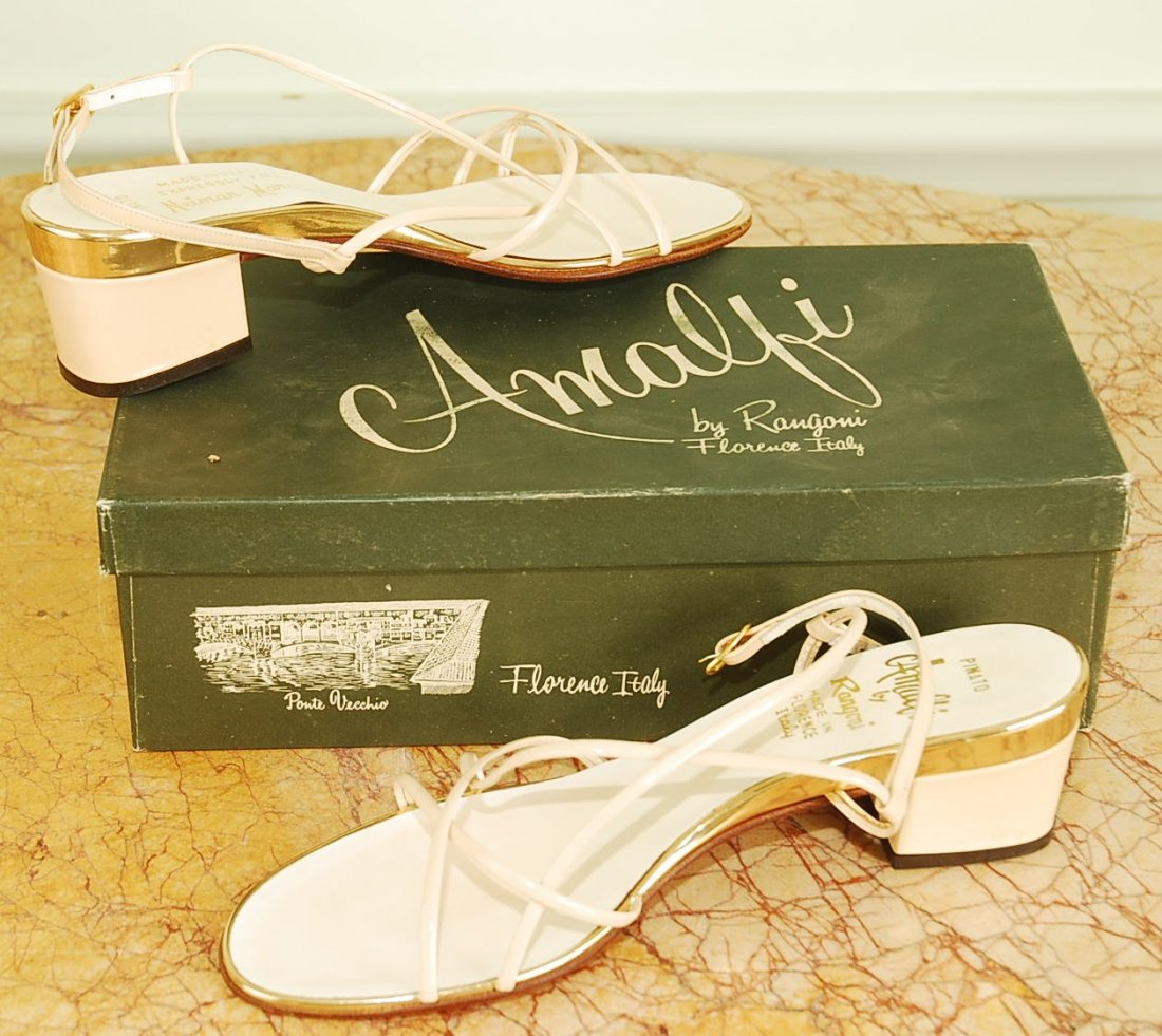 Amalfi by Rangoni Italian Ladies Flats Size 9M New with: Gorgeous tan strappy ladies flats all leather with gold accents and slight heel. New with box.