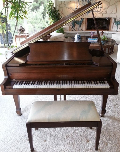 Cable Nelson Baby Grand Piano Apr 14 2013 Los Angeles Auctioneers In Ca