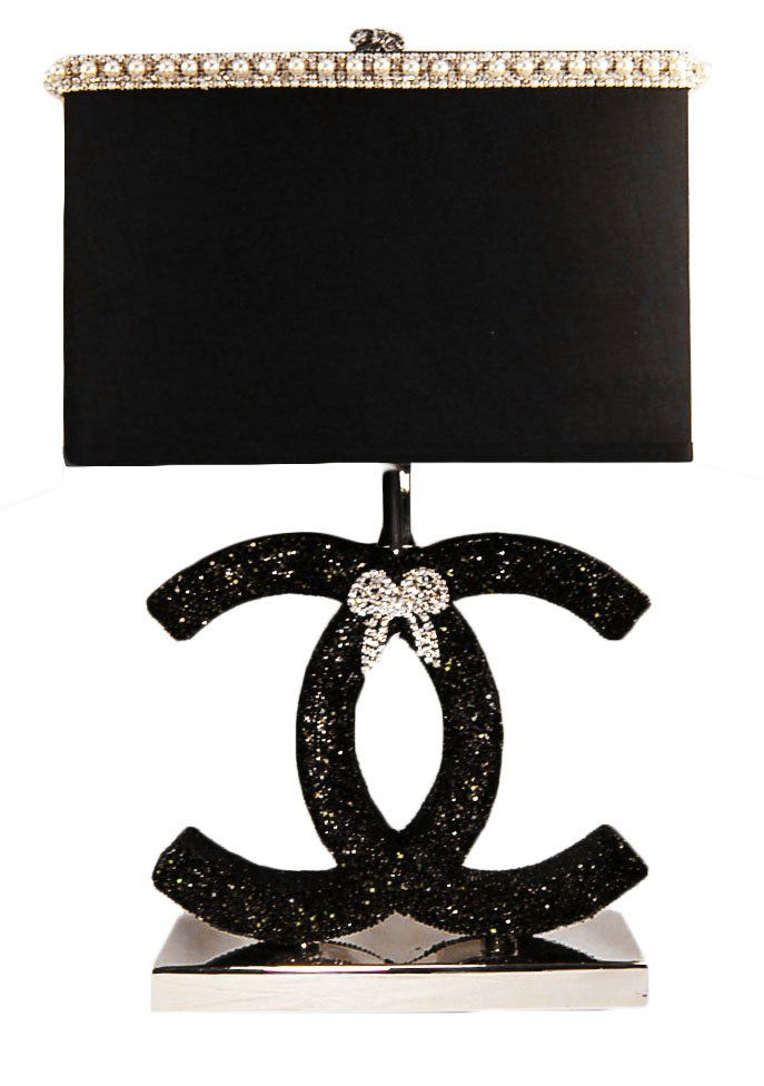 Chanel sale cc lamp