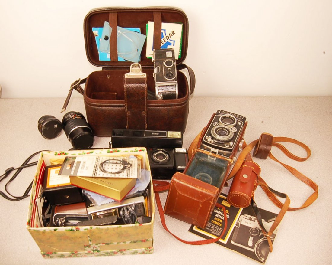 Lot of Vintage Cameras 35mm & Equipment: Lot of Vintage Cameras 35mm & Equipment, bag of goodies, all vintage items, 3 lenses included. Owner of the estate was a stage hand at a prominent Los Angeles studio, these are a few of the cameras fr