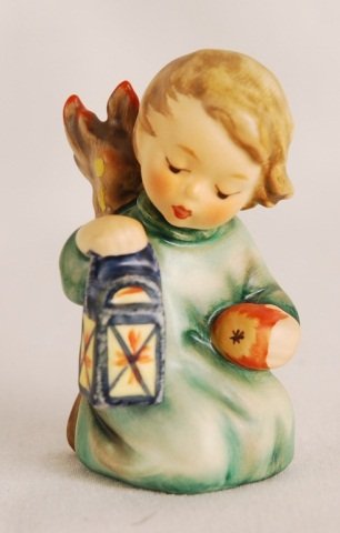 M.J. Hummel/Goebel, "Goodnight" Figurine: M.J. Hummel/Goebel, "Goodnight" Figurine. Made in W Germany. Height 3" width 1.5". Numbered 357 1960.