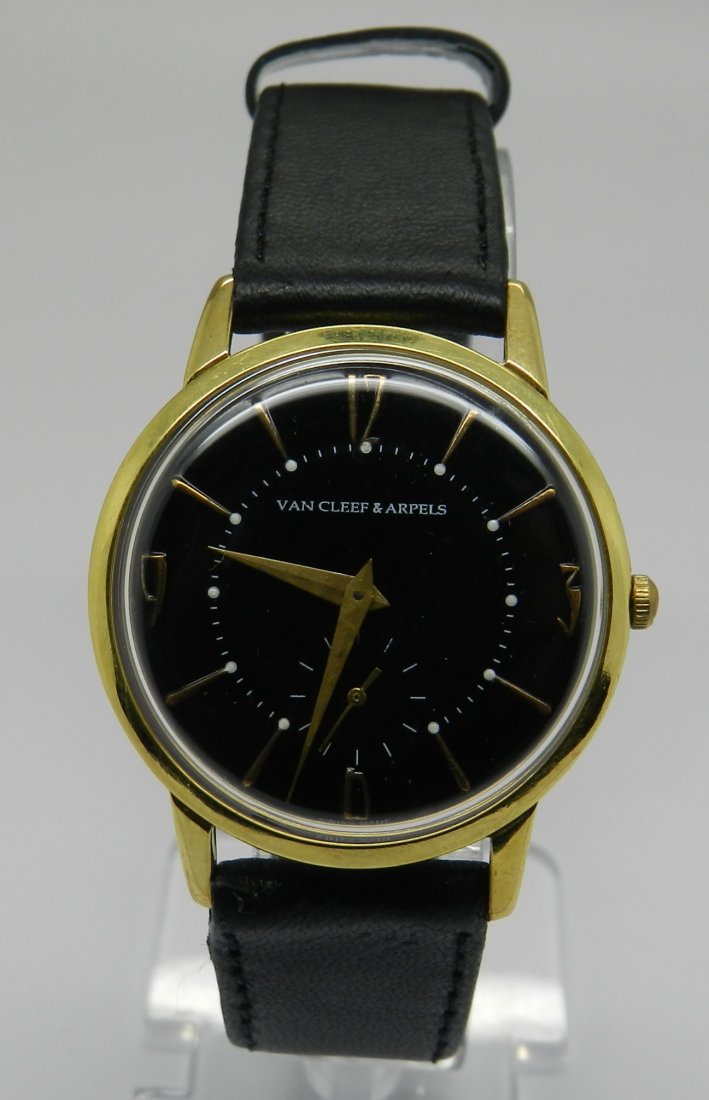 Vintage Men's Van Cleef Black Leather Manual Watch: Approx Size: 9 1/4 inches (with band) Gold bezel, black leather band