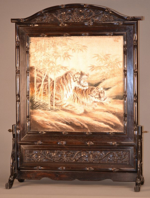 Table Screen - 3