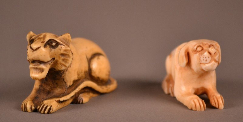 Ivory Netsuke X2: 2 Ivory Netsuke's lion & dog. 2" X 1 1/2"long