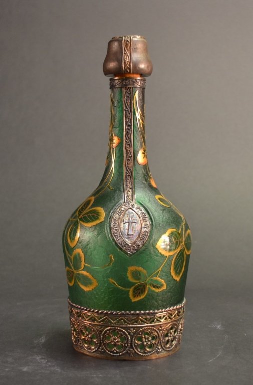 Daum Nancy Silver Mounted Acid Etched Decanter Daum Nan: Daum Nancy Silver Mounted Acid Etched Decanter with Strawberries Enameled & Gilding in exceptional condition. Size : 7.5" x 8.5"