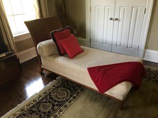 2 Elegant Chaise Loungers (1 of 4)