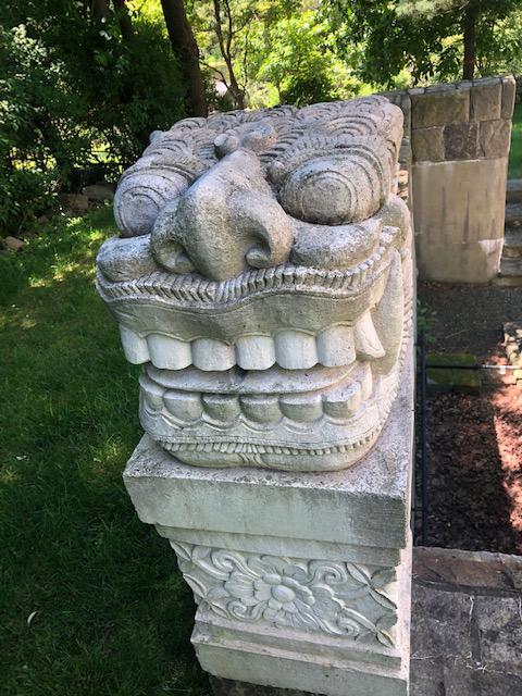 outdoor sandstone bali lion sculptures (2) (1 of 4)