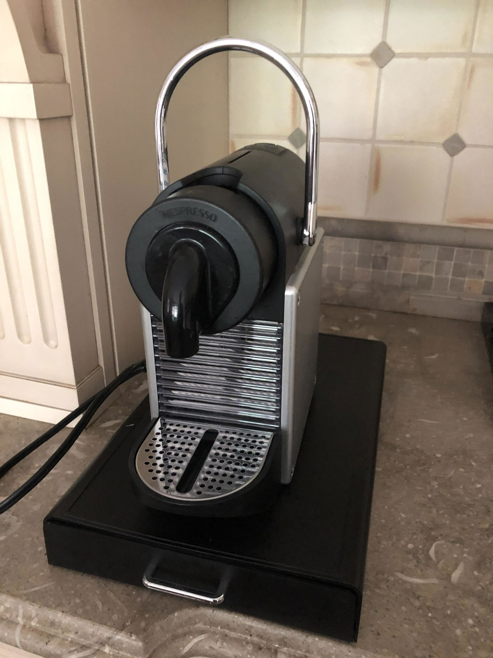 Nespresso Coffee Machine (1 of 2)