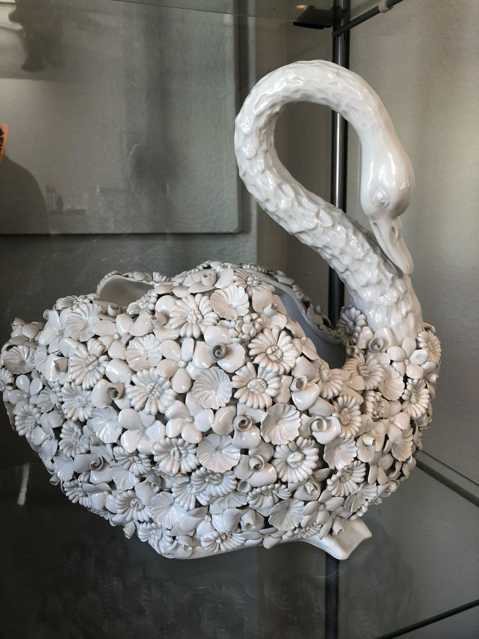 Antonio Zen Vintage Italy Porcelain Swan Figurine (1 of 2)