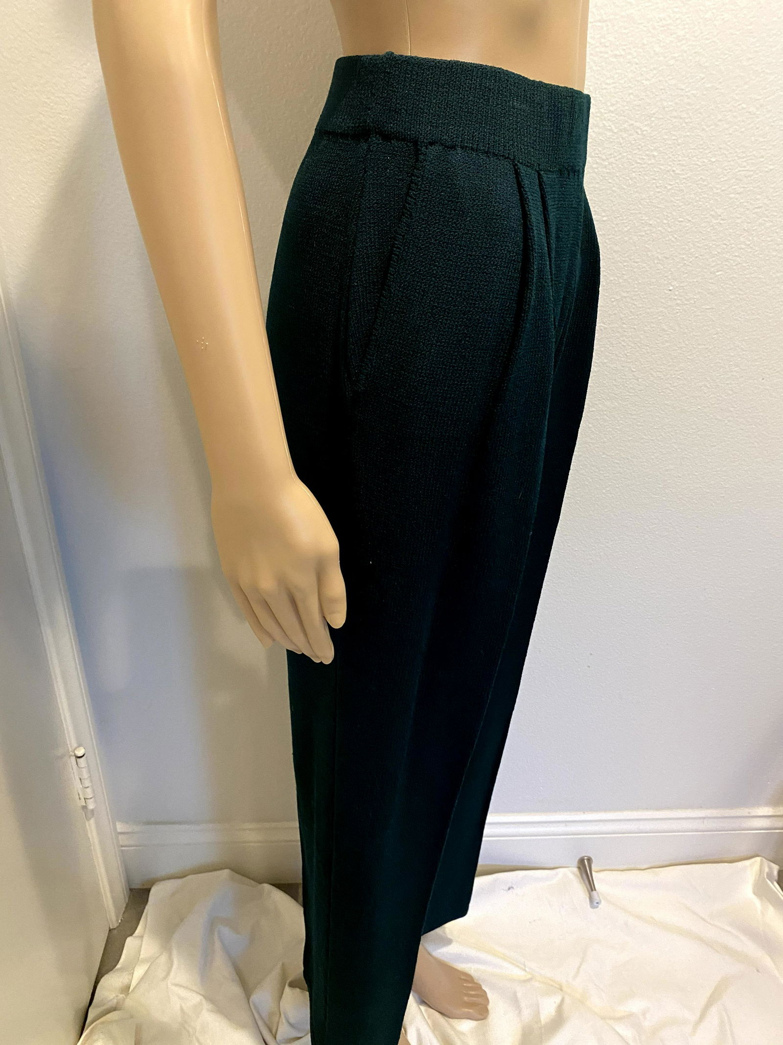 St. John pleated pants (1 of 2)