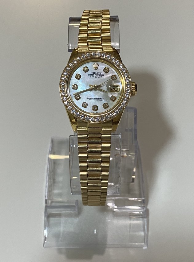 14k Rolex Ladies President Oyster Diamond Bezel: Gold 14k Ladies Rolex Oyster Perpetual Diamond Bezel, 14K Gold Band. With original box.