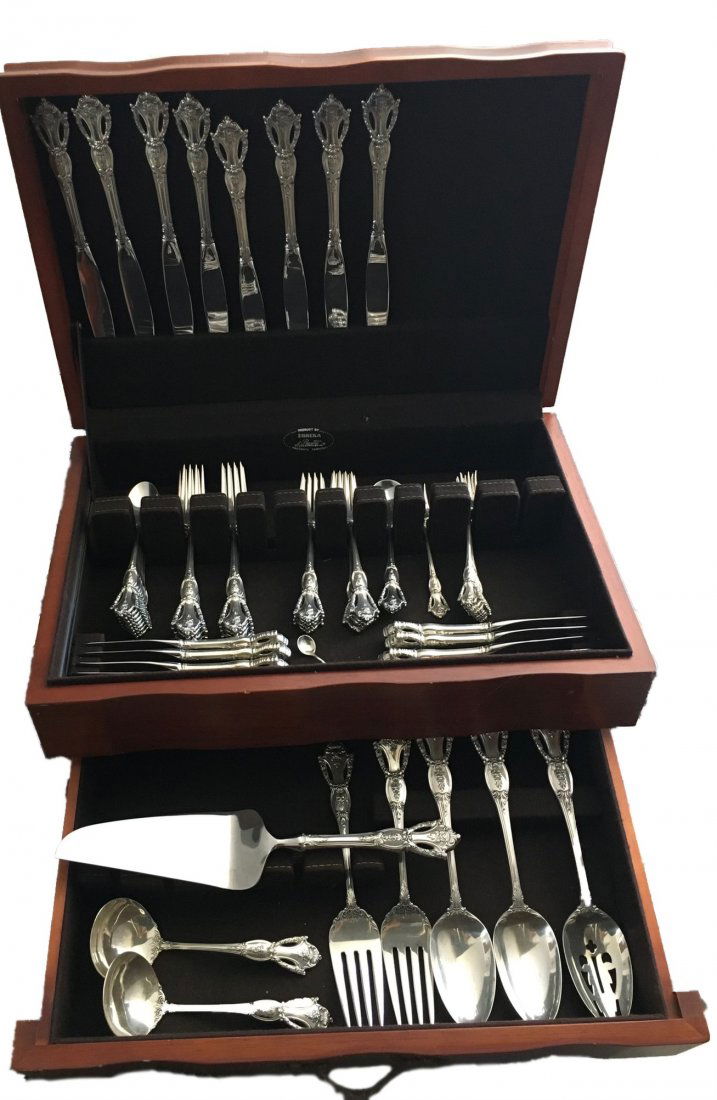 Tuttle Sterling Flatware Set Beauvoir Pattern (1 of 4)