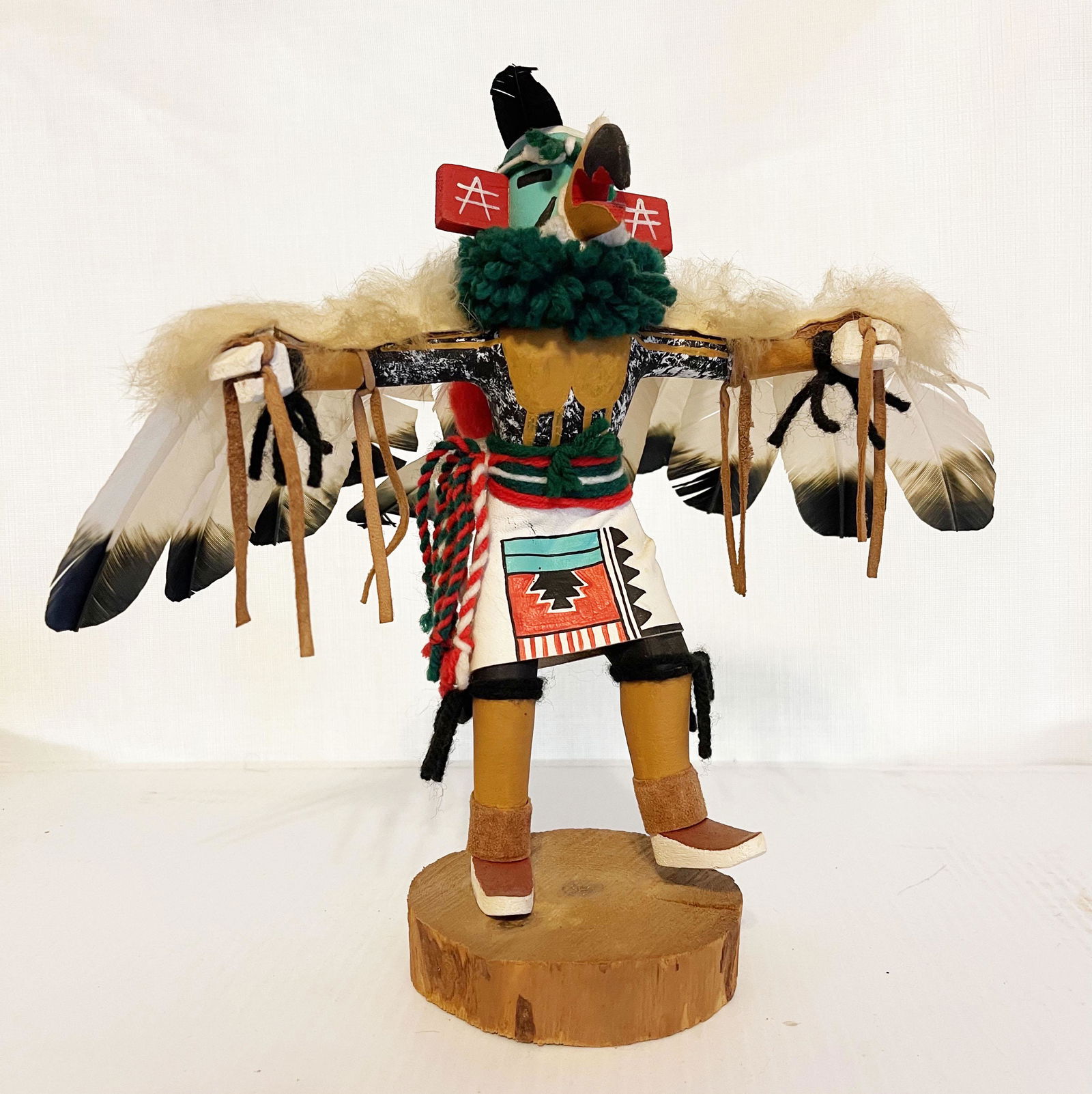 Kachina Eagle E Burbank (1 of 3)