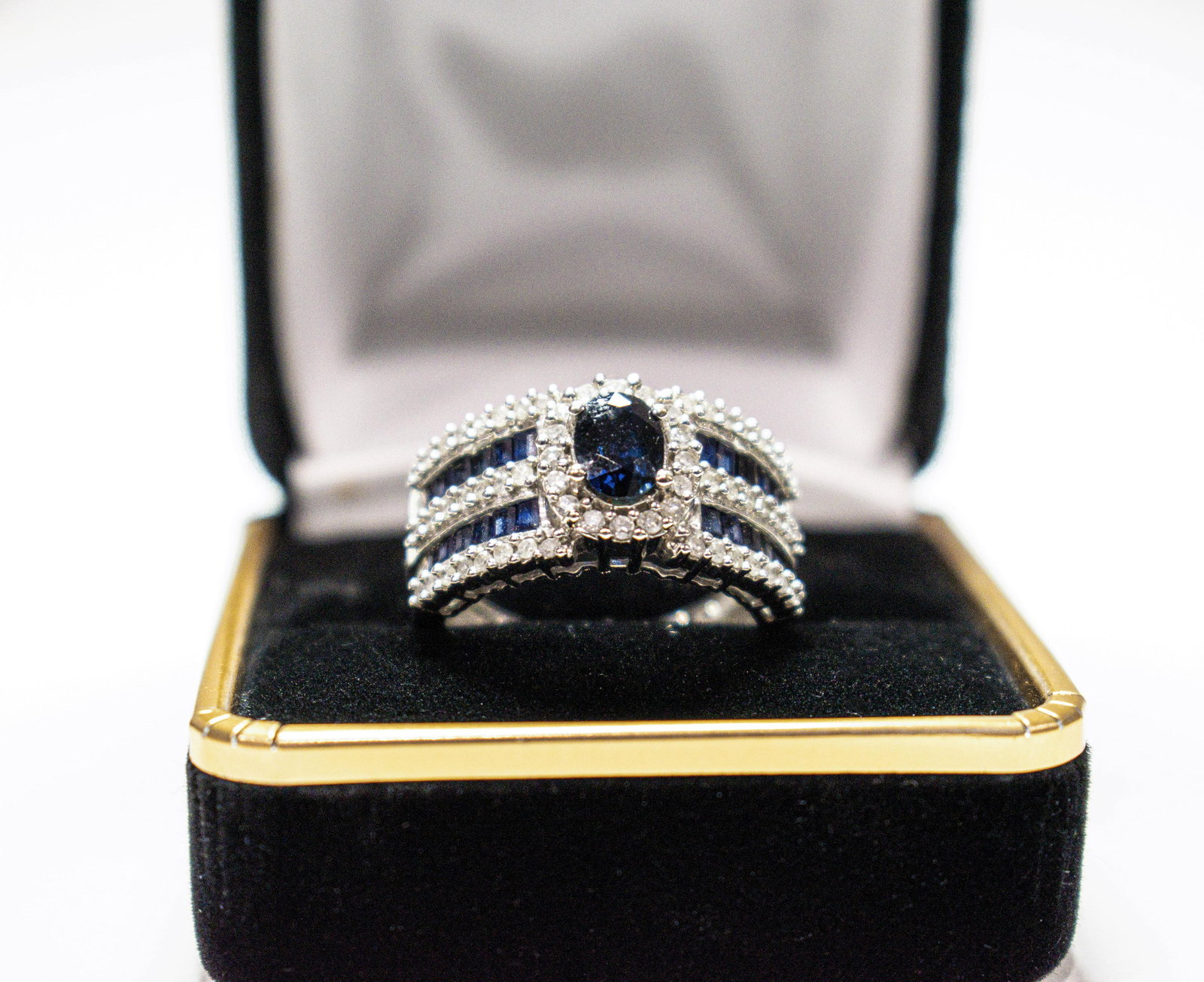 Sapphire and Diamond in 14kt White Gold Ring (1 of 5)