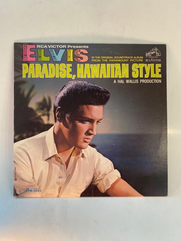 Elvis - Canadian "Paradise, Hawaiian Style" Mono Release Vinyl LP 1966: Elvis Presley "Paradise, Hawaiian Style" Canadian Mono Vinyl LP 1966 - Tracklist: Side A - Paradise, Hawaiian Style / Queenie Wahine's Papaya / Scratch My Back (Then I'll Scratch Yours) / Drums Of The