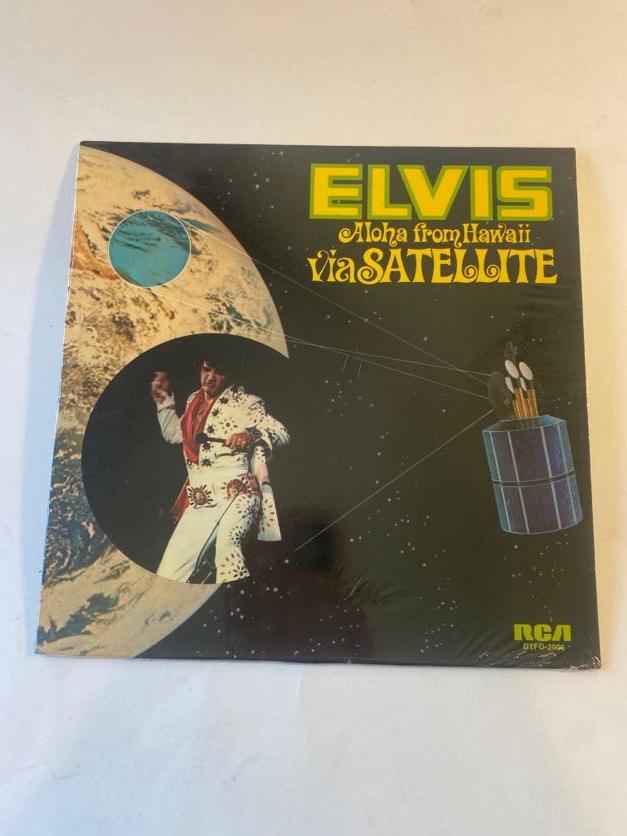 Elvis Presley "Aloha From Hawaii" 7" 45 RPM Jukebox Issue Sealed (1 of 2)