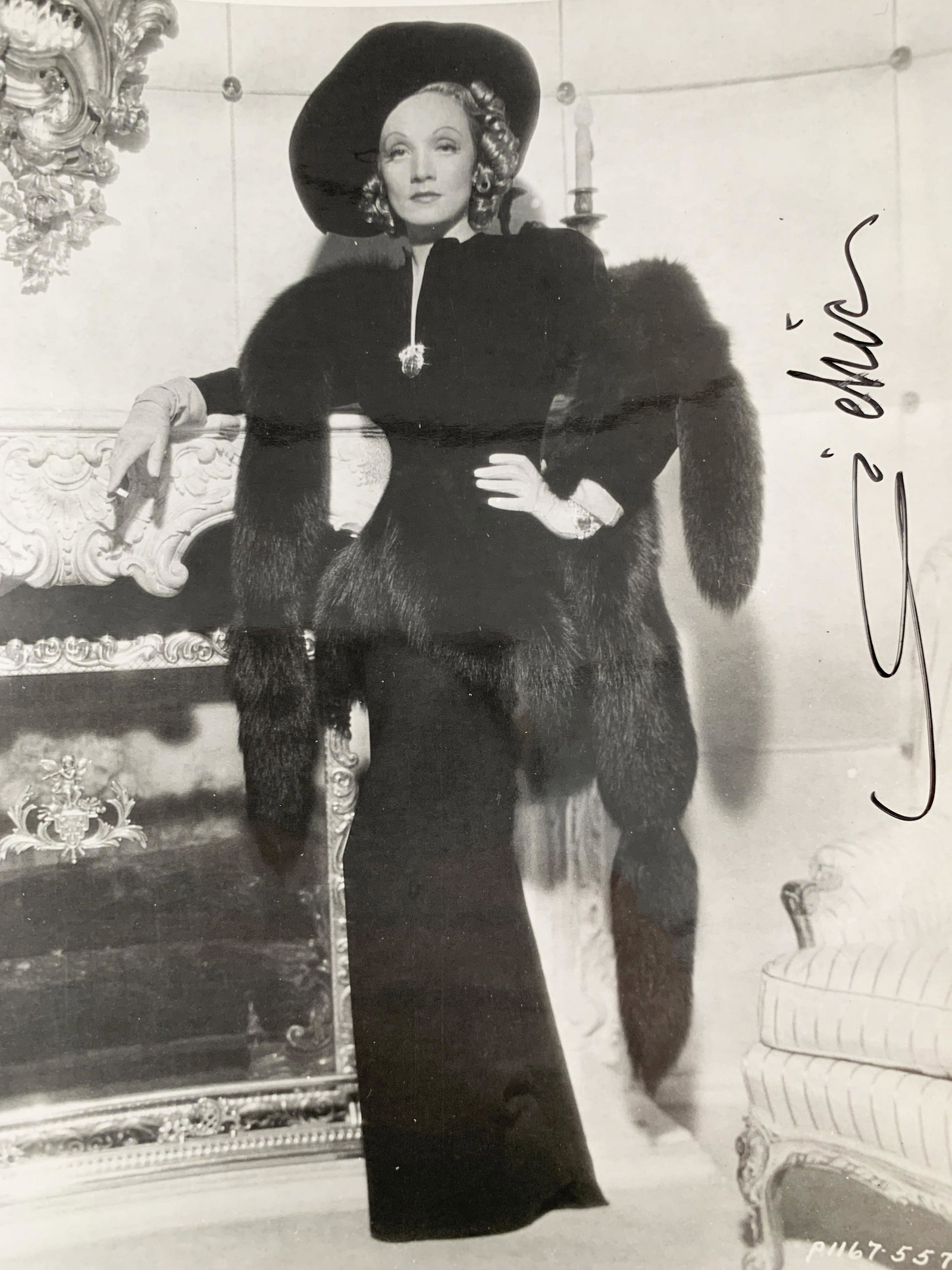 Marlene Dietrich Signed Photo (1 of 1)