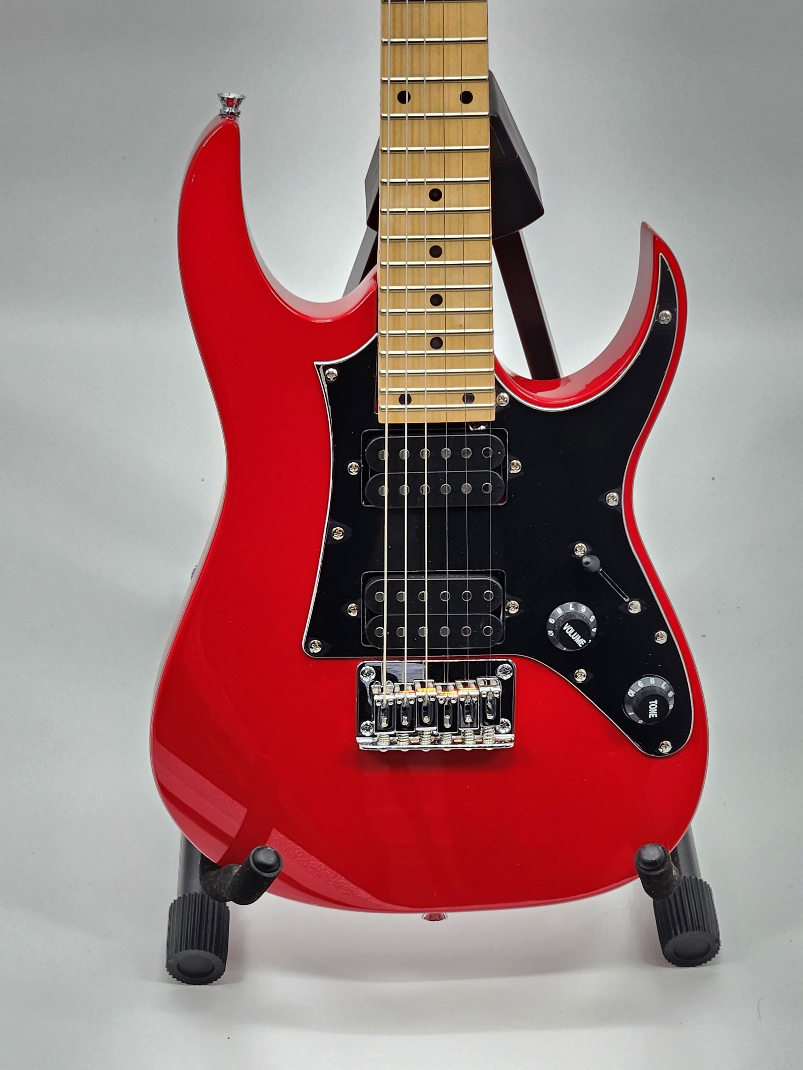 Ibanez Mikro Gio Electric Guitar (1 of 9)