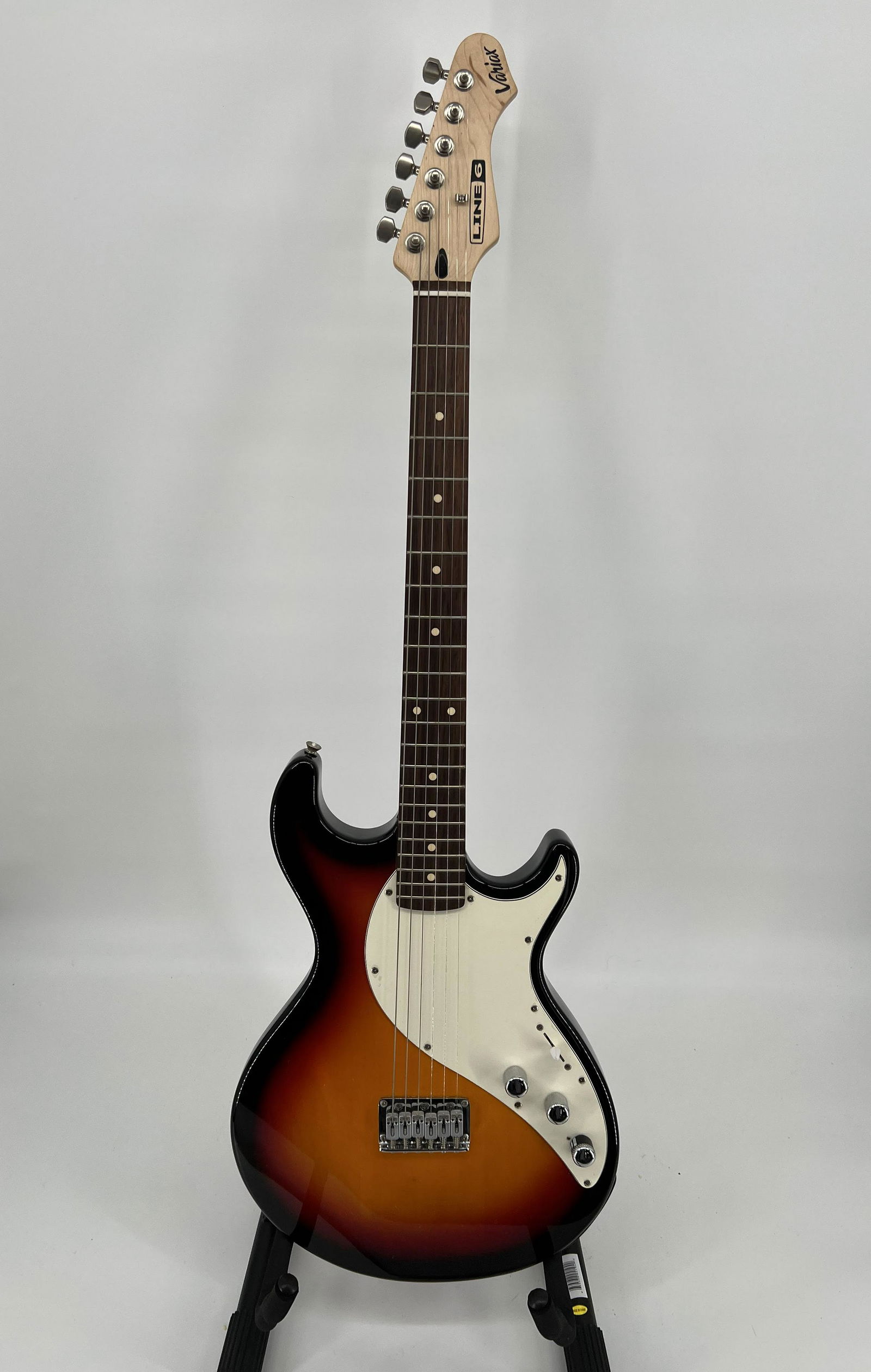 Line 6 Variax Electric Sunburst (1 of 9)