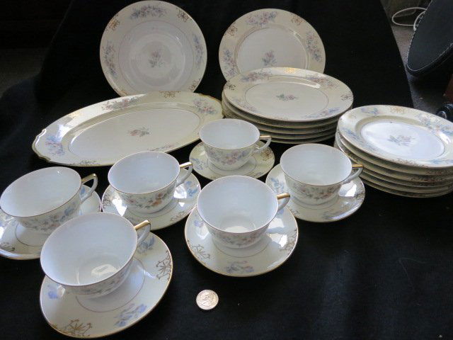 LOHENGRIN BAVARIA CHINA SET: TEA CUPS ,SAUCERS, SERVING PLATER,CAKE PLATES,SALAD PLATES