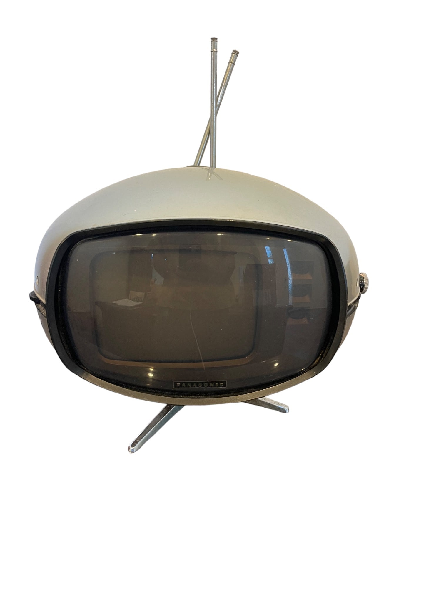 Panasonic. TR-005 Orbitel, 1973. Rotating television on chrome tripod (1 of 4)