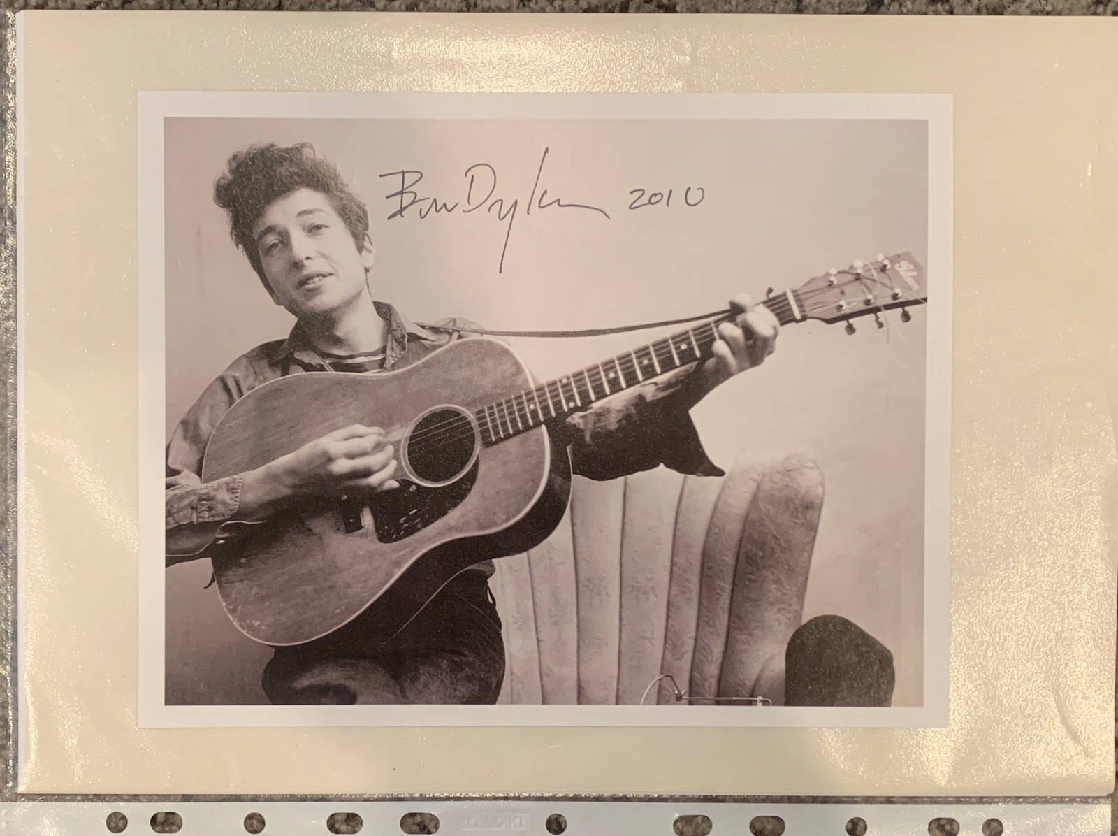 Bob Dylan Autographed Photo Nov 04, 2023 King's Auctions Inc In Ca
