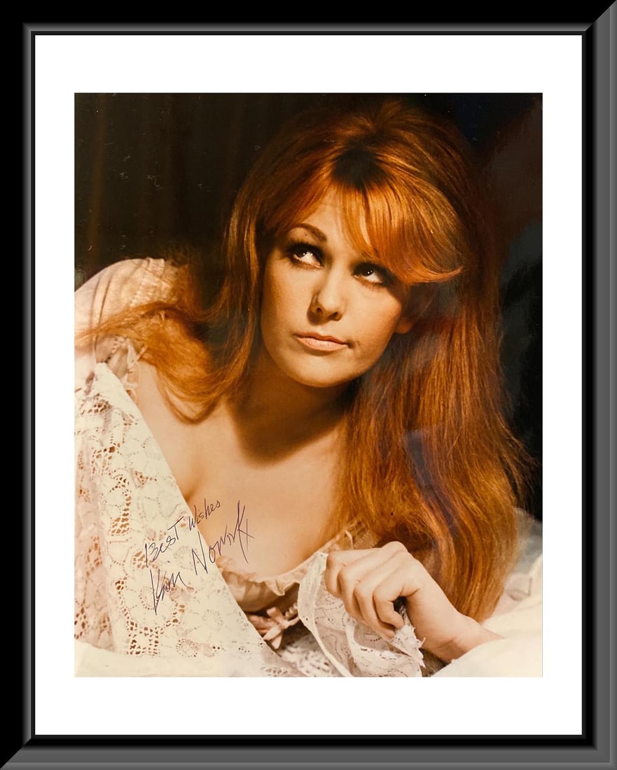 Kim Novak Signed Photo (1 of 1)