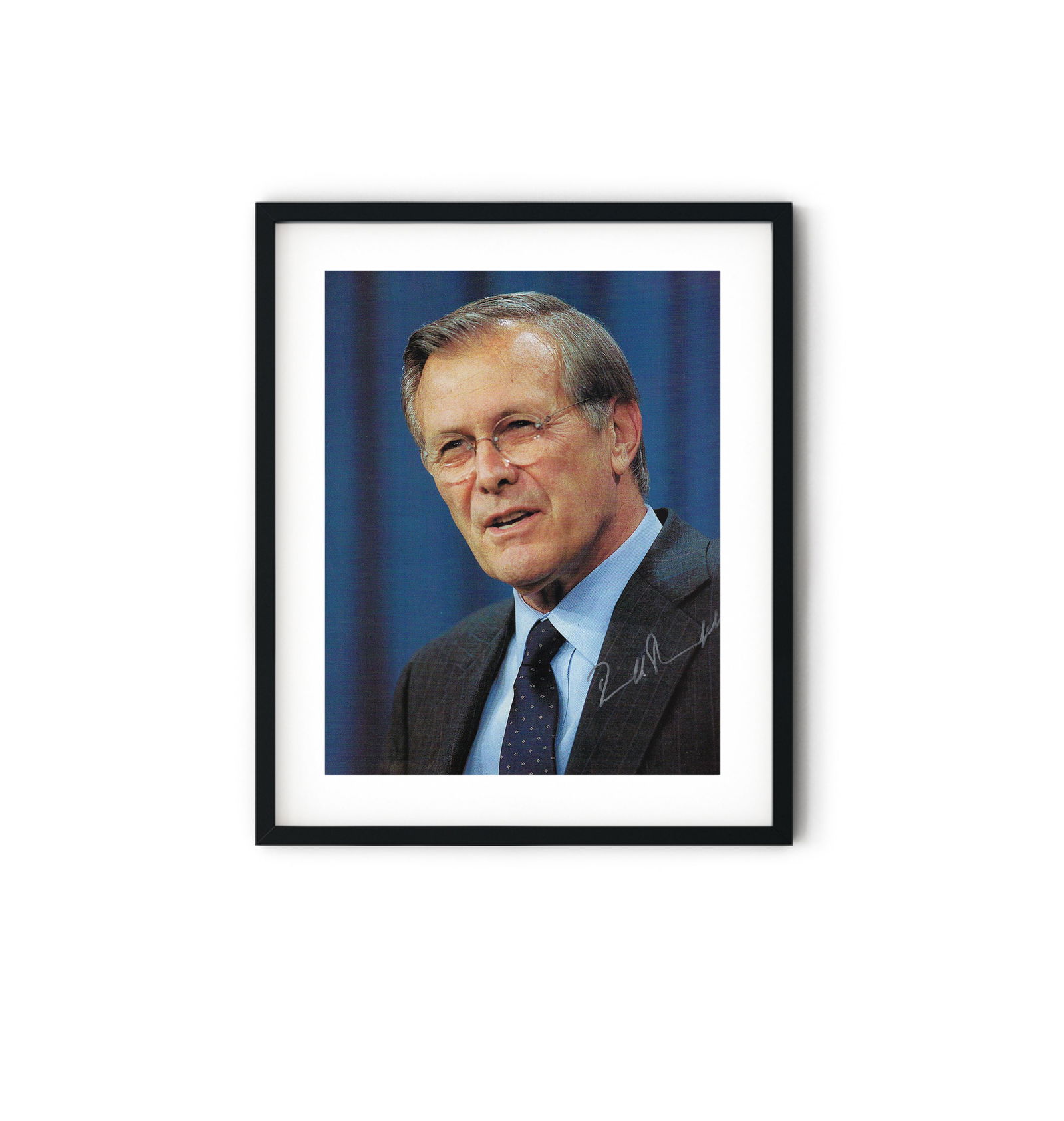 Donald Rumsfeld signed Photo (1 of 1)
