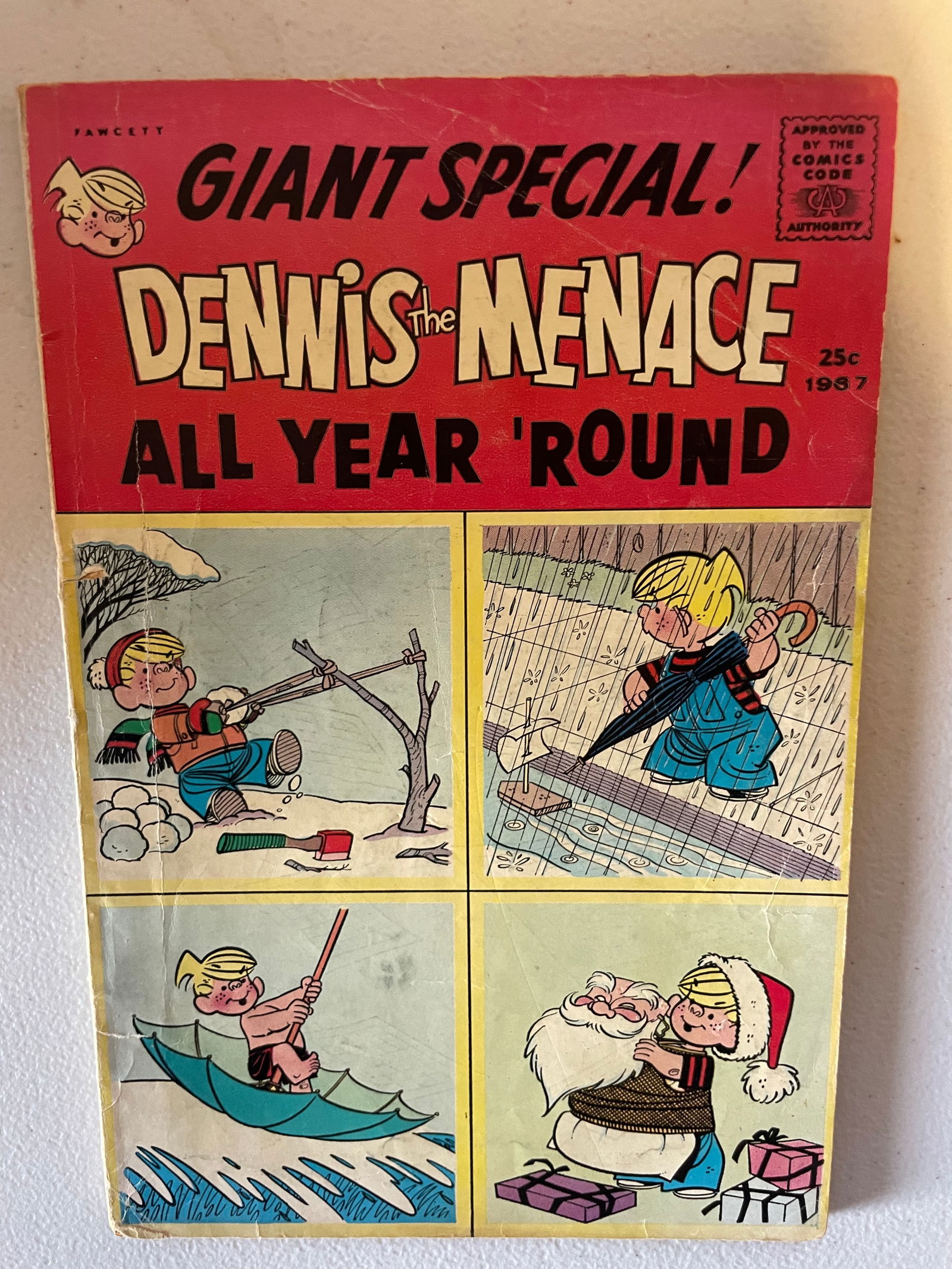Dennis the Menace All Year Round (1965 Giants) #49 "Giant Special! Dennis The Menace All Year: Dennis the Menace All Year Round (1965 Giants) #49. "Giant Special! Dennis The Menace All Year 'Round". 84 Pages, Full Color. . Size: 10" x 7". SHIPS FROM LA, CA.