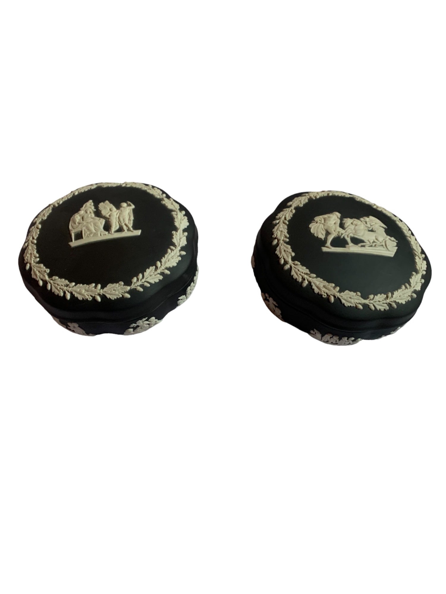 Wedgwood Black Basalt Jasperware Covered Box Trinket Box (1 of 5)