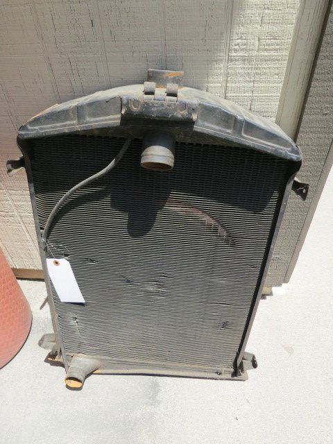 1930-1931 MODEL A RADIATOR: 1930-1931 MODEL A RADIATOR APPROX.4 FEET HIGH X 2 FEET WIDE.