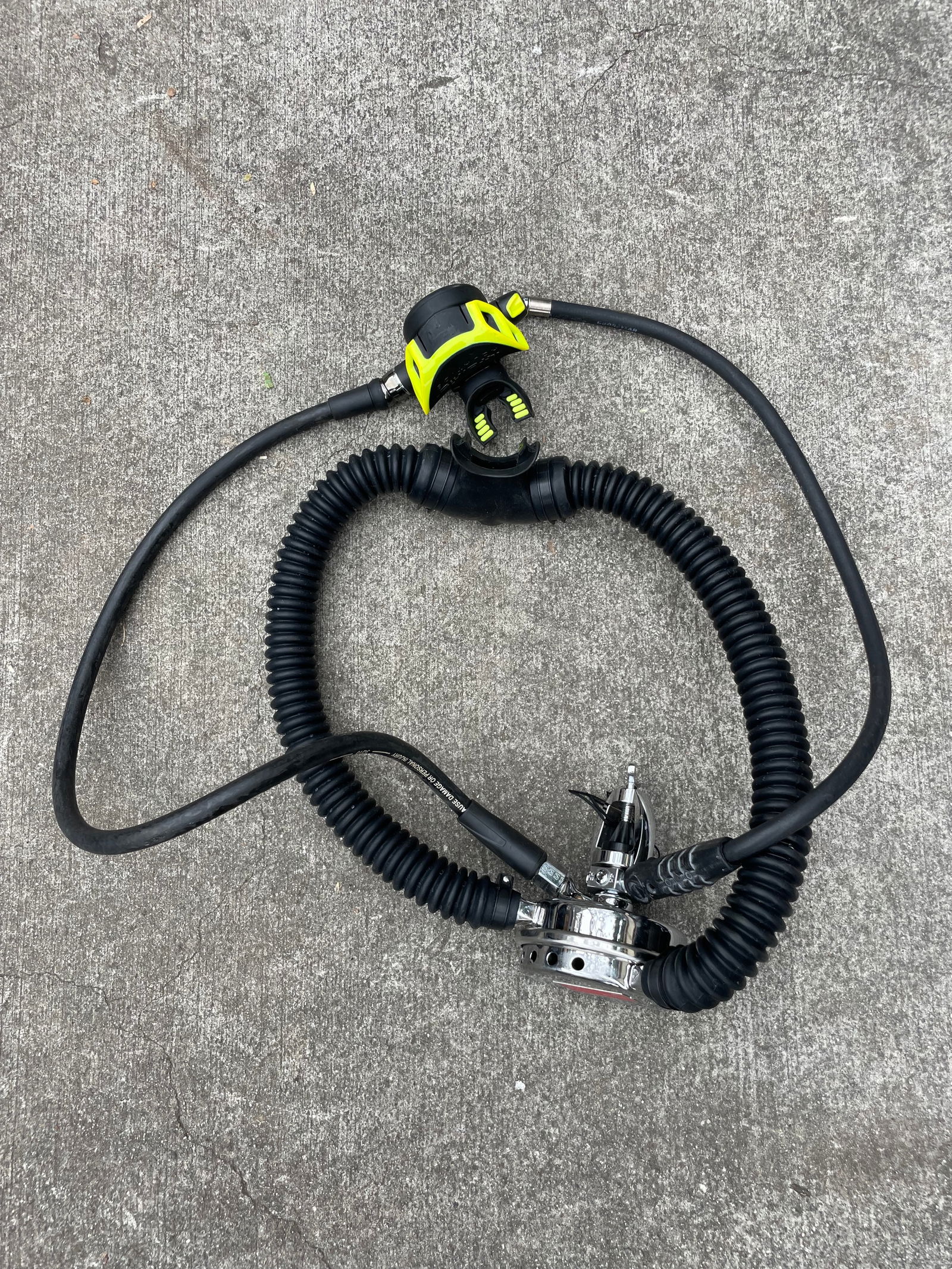 Aqua Lung 34753 SCUBA GEAR (1 of 5)