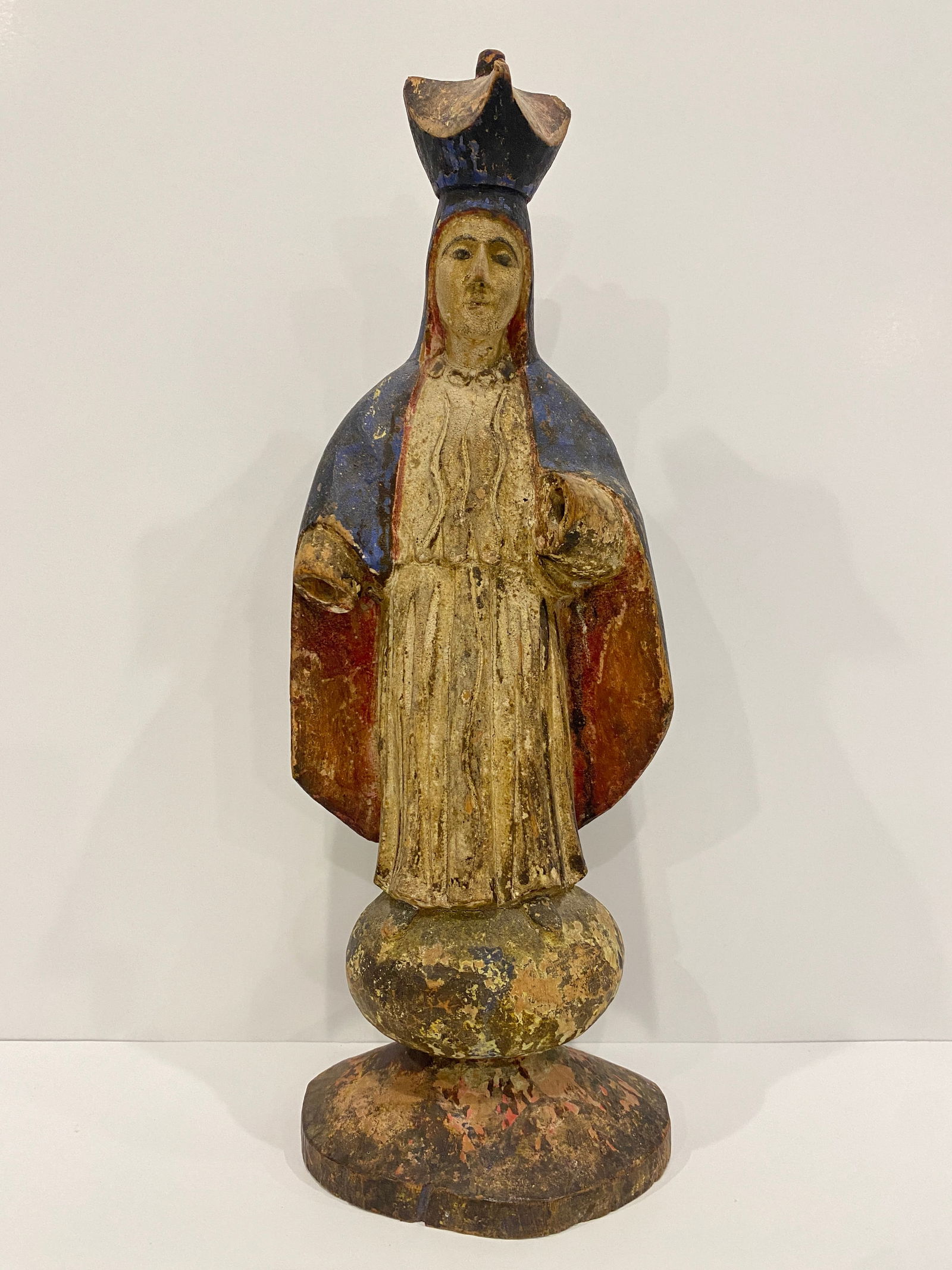 Painted Saint / Santos Sculpture (1 of 4)