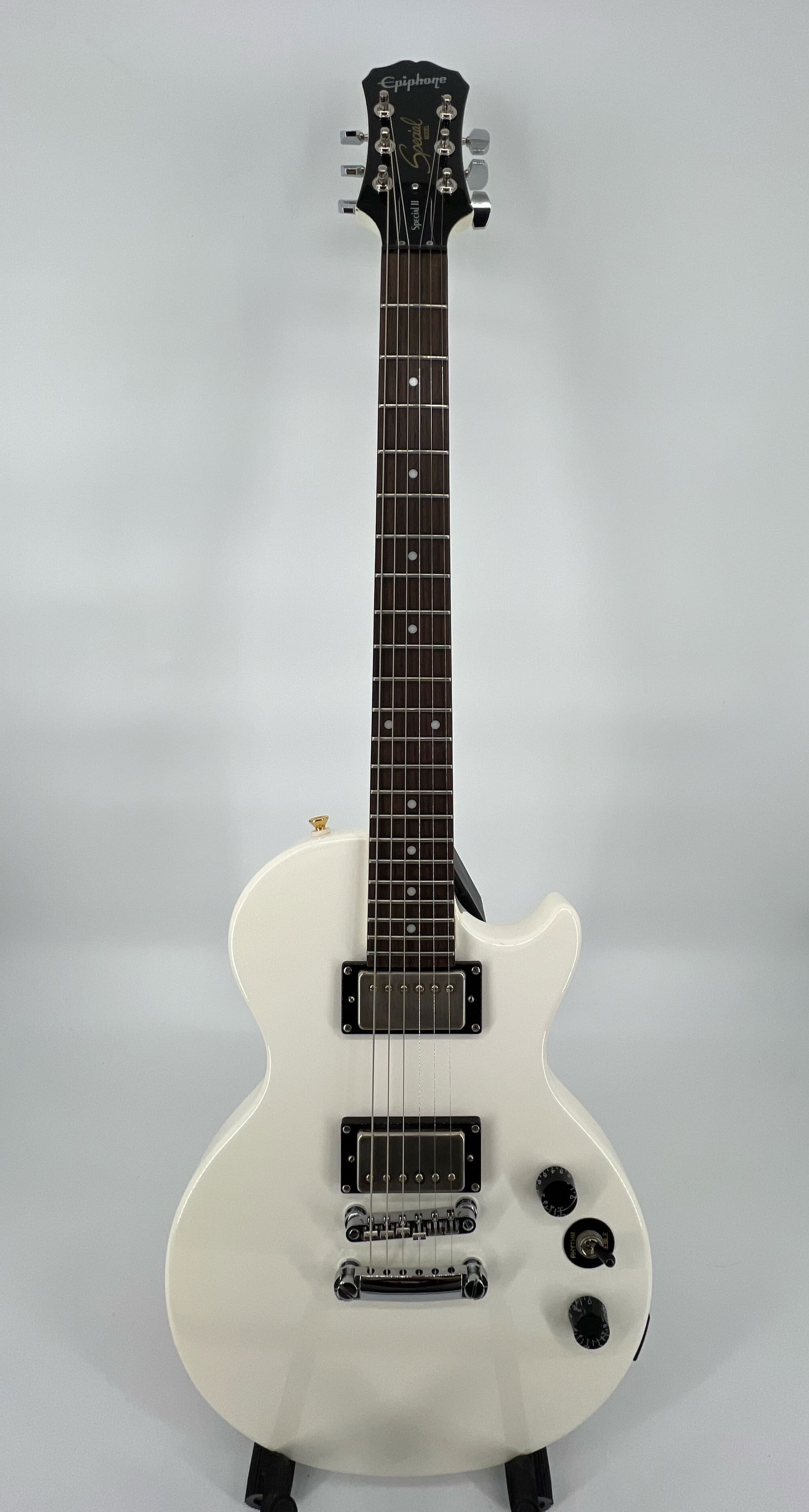 Epiphone-Les Paul Special II Electric Guitar (1 of 7)