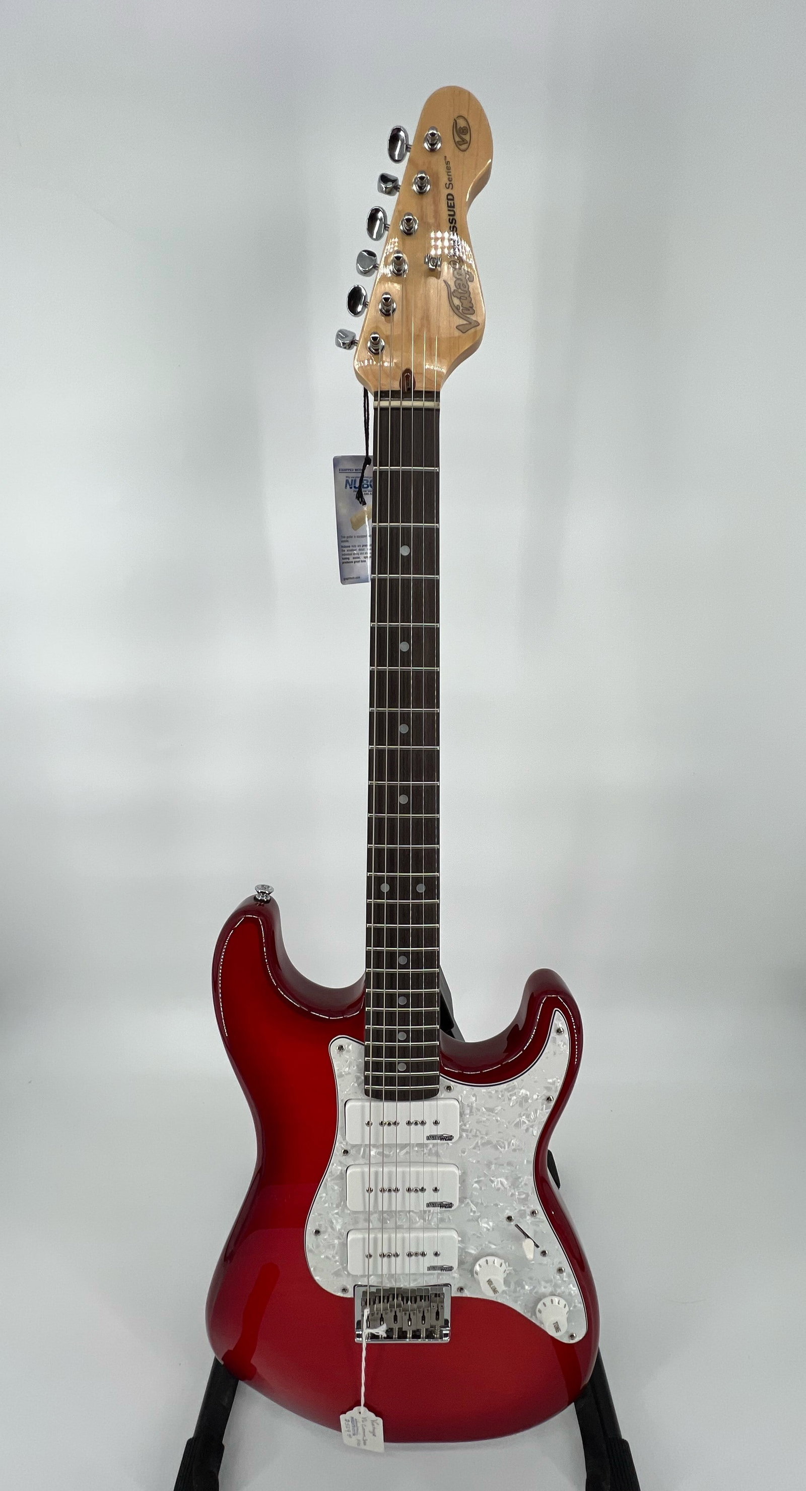 Vintage Guitars Reissued Series V6 Electric Guitar: Vintage Guitars Reissued Series V6 Electric Guitar, comes with a soft case. SHIPS FROM LAS VEGAS, NV. #012