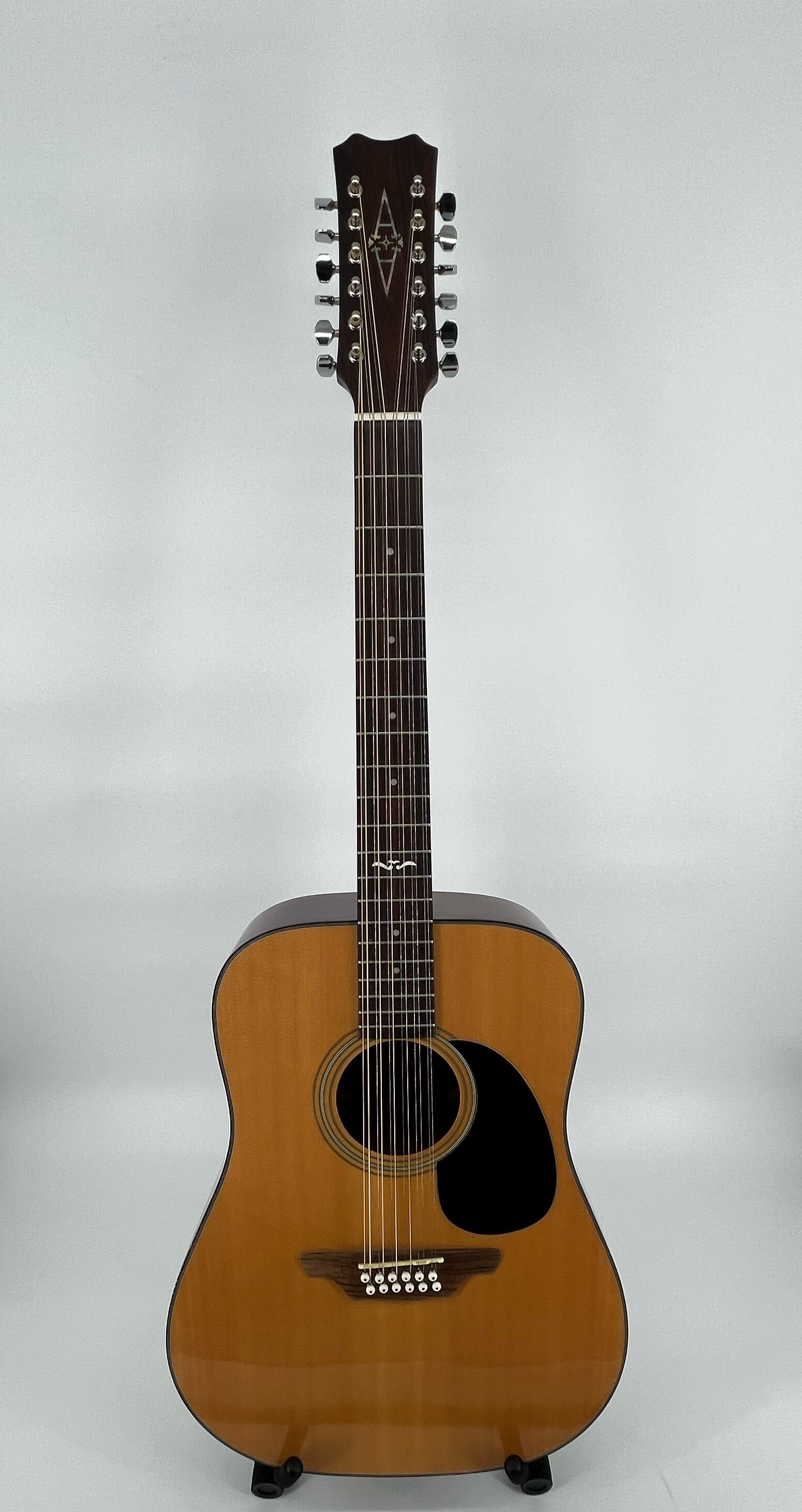 Alvarez 12 String Acoustic Guitar Model 521412 (1 of 8)