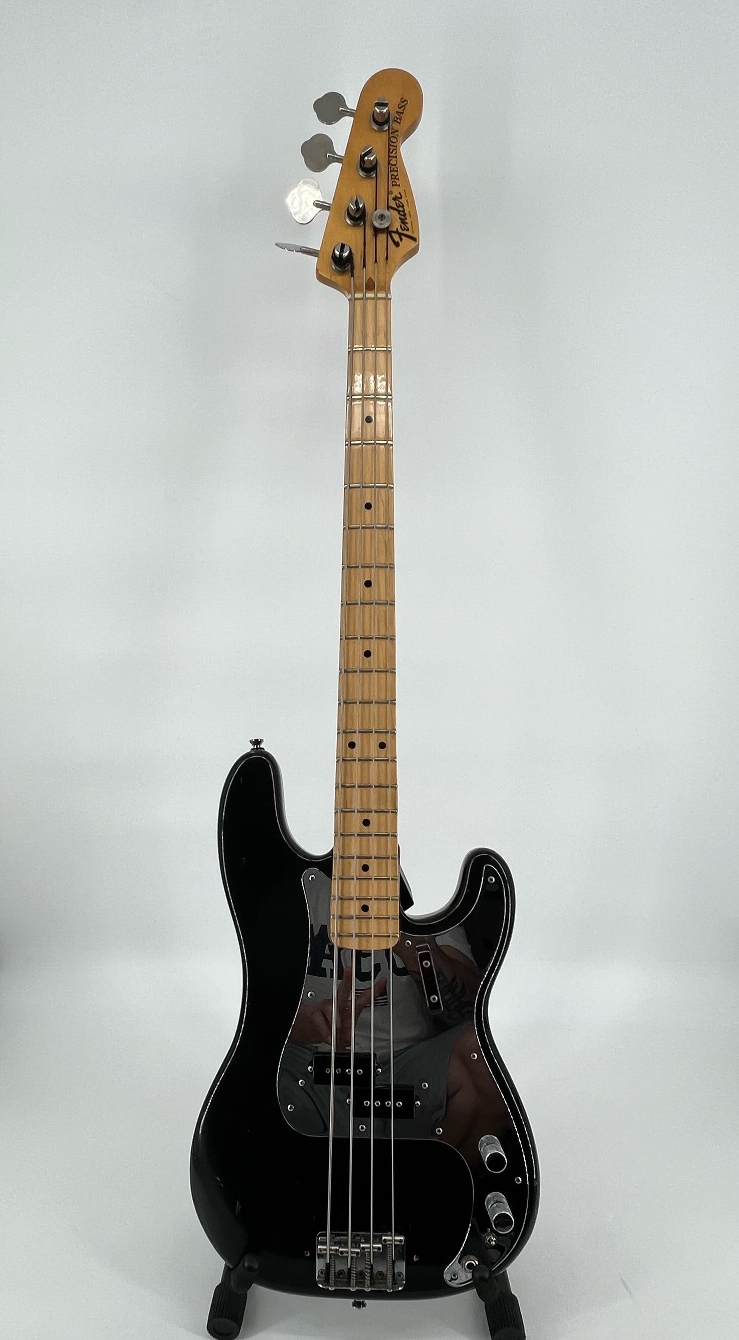 1974 Fender Precision Bass (1 of 7)
