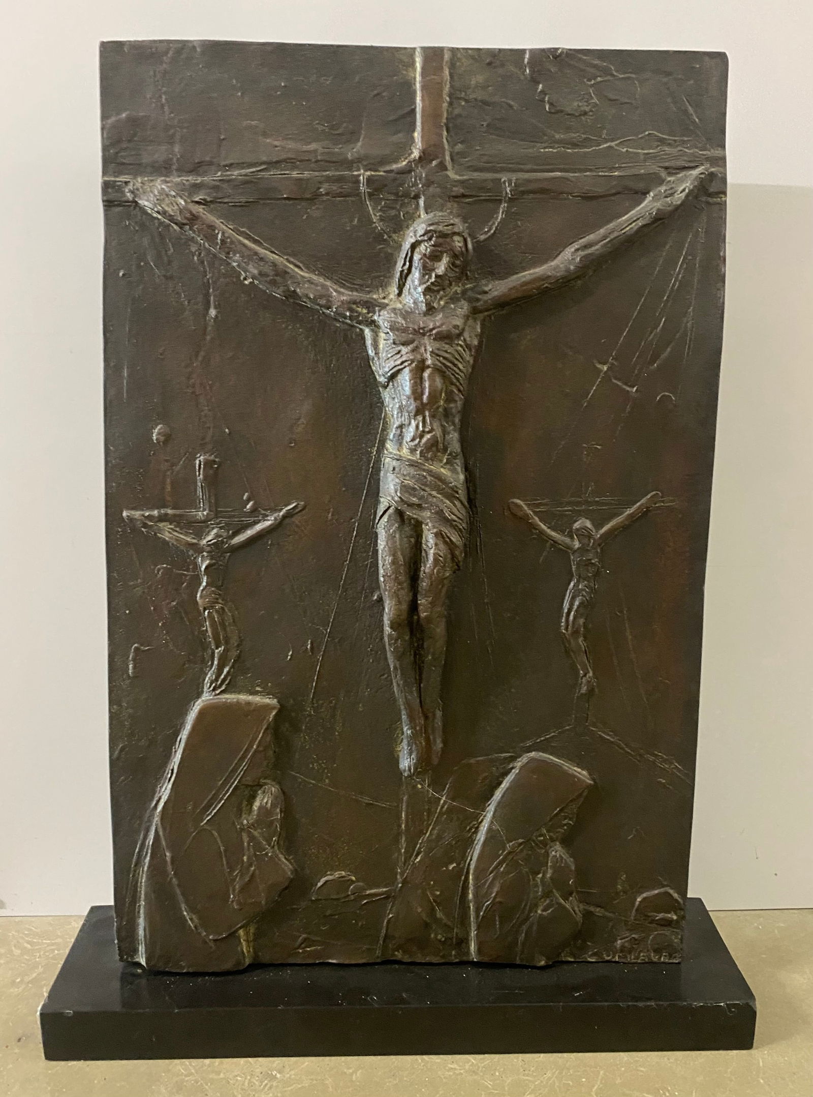 Charles Umlauf Signed Sculpture Crucification (1 of 4)