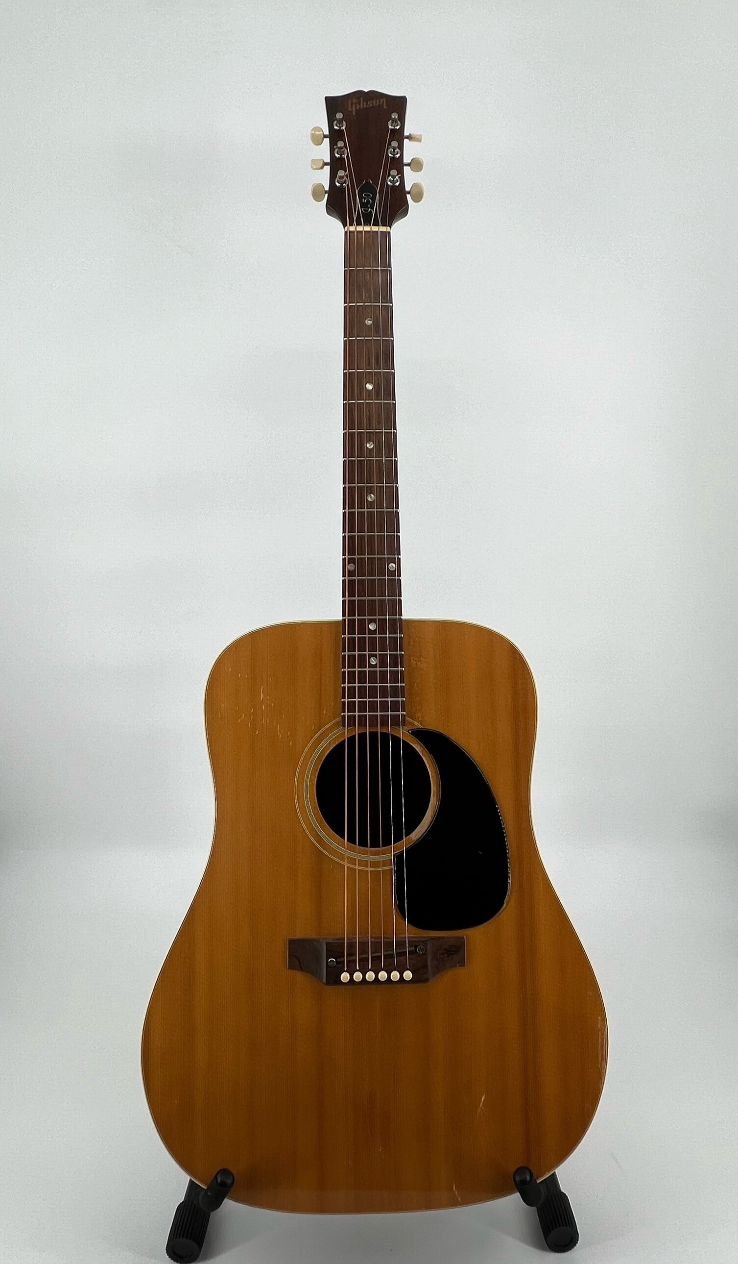 1969 Gibson J-50 Acoustic Guitar (1 of 14)